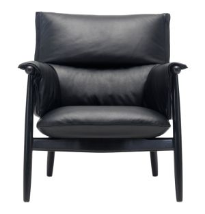 E015 Embrace Lounge Chair Black Lacquered Oak 